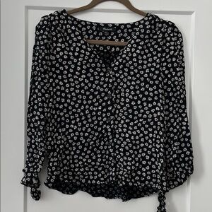 Madewell Floral Ditsy Button Up Top with Tie Sleeves